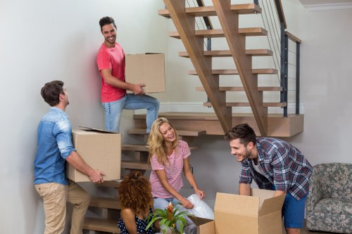 Secure storage units in Newsouthgate for home and business use